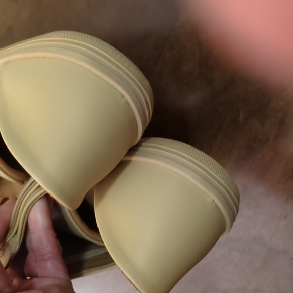 Freda Salvador Cream Espadrilles - Picture 11 of 15